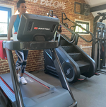 STAR TRAC 10TRX FREERUNNER™ TREADMILL